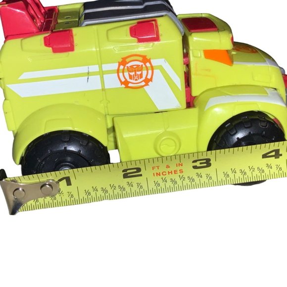 Hasbro Heroes Transformers Rescue Bots Heatwave the Fire-Bot Action Figure - Picture 9 of 10